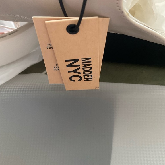 Madden NYC Elegant Off White Heeled Boots for Women Size 11 - Picture 12 of 14